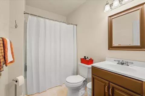 240 Ivanhoe, Waterloo, IA 50701 photo 13