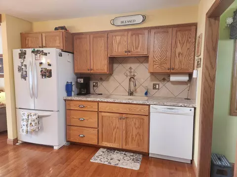 215 Riverview Dr, Decorah, IA 52101 photo 16