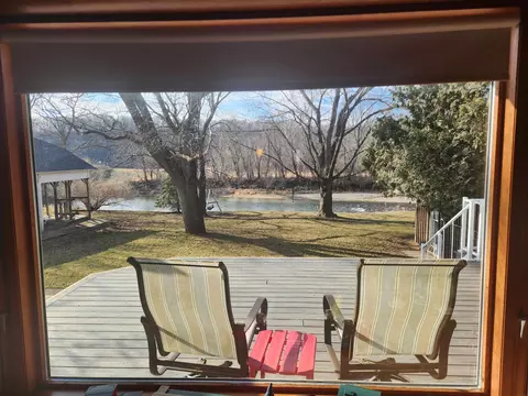 215 Riverview Dr, Decorah, IA 52101 photo 11
