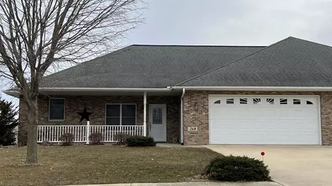 268 S Alta Ave, New Hampton, IA 50659