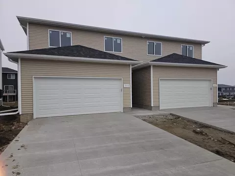 4146 Omaha Ave, Waterloo, IA 50702