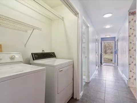 2149 Touchae St, Waterloo, IA 50702 photo 8