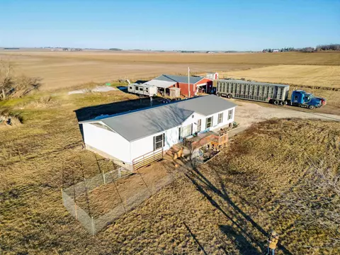 25631 Sinclair Ave, Allison, IA 50602 photo 27