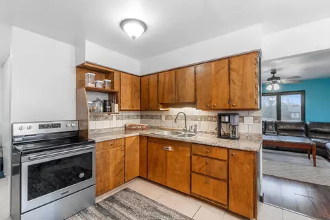 Kitchen - 1446 E Ridgeway Ave, Waterloo, IA 50702 photo 2 of 2