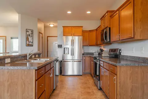 2617 Pendleton Dr, Cedar Falls, IA 50613 photo 6