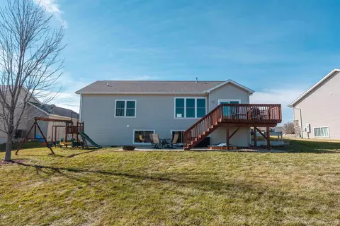 2617 Pendleton Dr, Cedar Falls, IA 50613 photo 27
