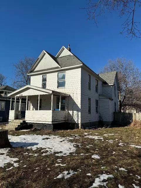 438 Reber Ave, Waterloo, IA 50701