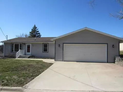 200 N Dubuque St, Anamosa, IA 52205