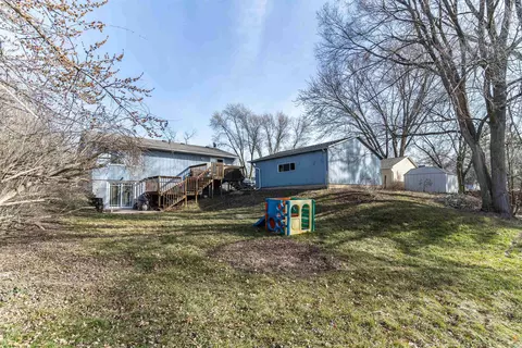 310 S Hackett, Waterloo, IA 50701 photo 5
