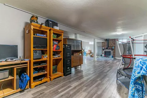 310 S Hackett, Waterloo, IA 50701 photo 24