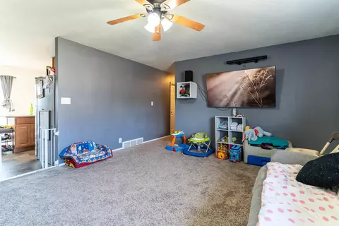 310 S Hackett, Waterloo, IA 50701 photo 8