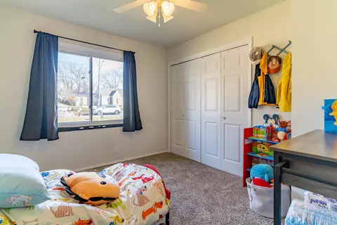 310 S Hackett, Waterloo, IA 50701 photo 15