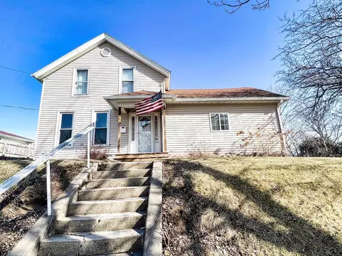 255 S Walnut St, West Union, IA 52175
