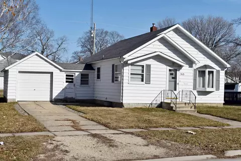 515 Oak St, Osage, IA 50461