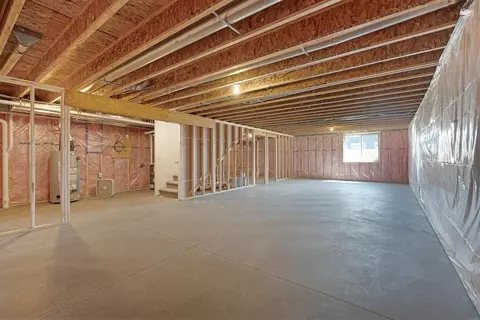 1325 Partridge Ln, Waterloo, IA 50701 photo 18