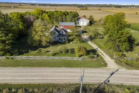 30335 310th St, New Hartford, IA 50660