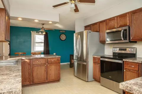 406 E Jackson St, Shell Rock, IA 50670 photo 10