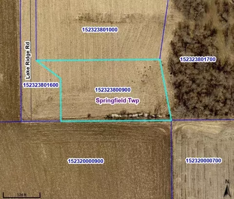 Lake Ridge Road, Decorah, IA 52101