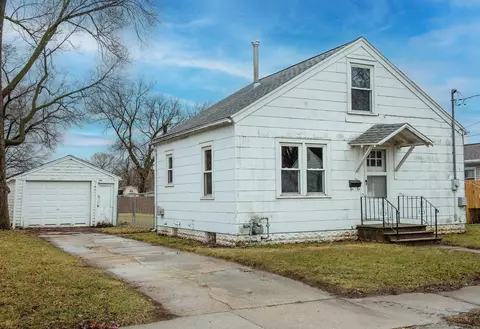 316 Dearborn Ave, Waterloo, IA 50703