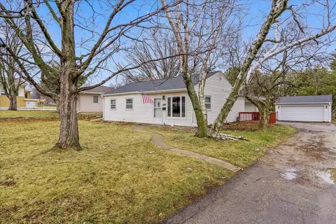 1428 Stratford Ave, Waterloo, IA 50701