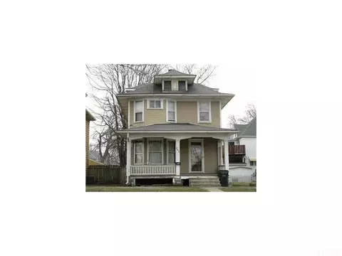 Undisclosed, Waterloo, IA 50701