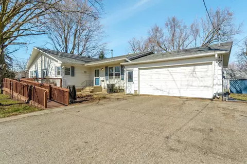 721 2nd Ave, Evansdale, IA 50707
