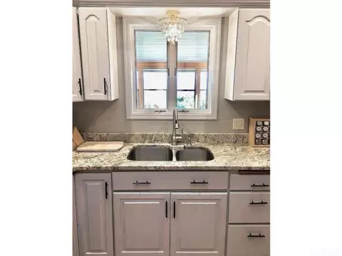 205 Eagle Dr, Mcgregor, IA 52157 photo 13