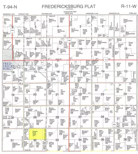 300 Street St, Fredericksburg, IA 50630