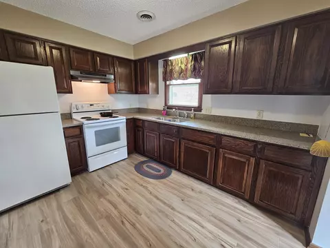 149 Vera Dr, Waterloo, IA 50701 photo 13