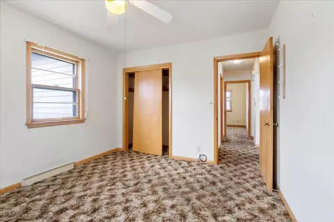 1445 Robin Rd, Waterloo, IA 50701 photo 4