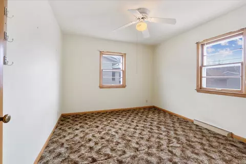 1445 Robin Rd, Waterloo, IA 50701 photo 10