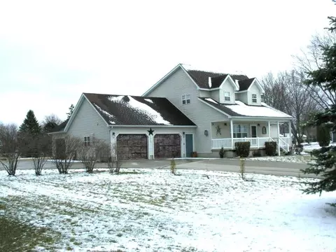 1104 Division St, Osage, IA 50461