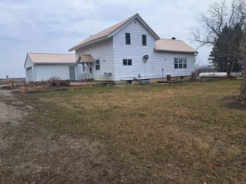 2186 130th St, Tripoli, IA 50676