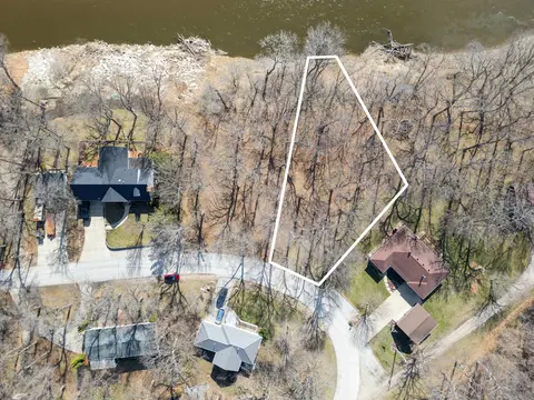 4 Oakwood Drive, Evansdale, IA 50707
