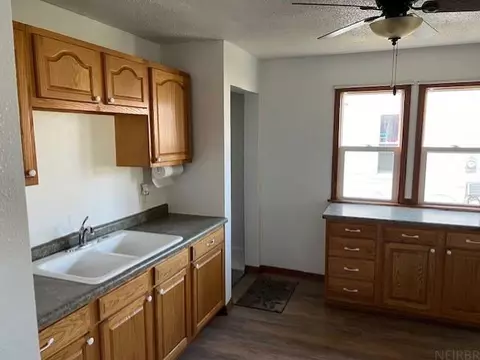 239 Baltimore St, Waterloo, IA 50701