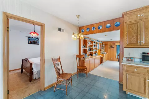 812 W 3rd St, Sumner, IA 50674 photo 7