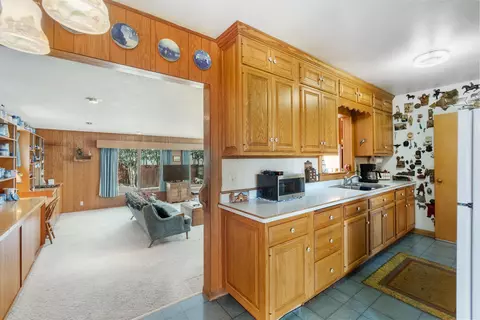 812 W 3rd St, Sumner, IA 50674 photo 11