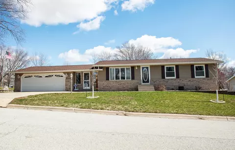 800 S Madison, Wellsburg, IA 50680