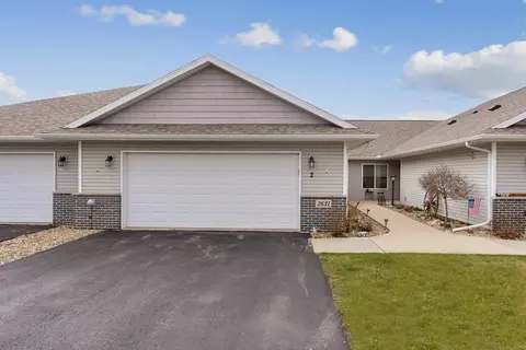 2631 Orchard Dr #2, Cedar Falls, IA 50613