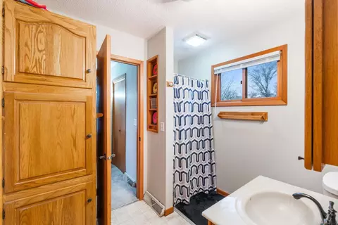 3021 Alameda St, Cedar Falls, IA 50613 photo 10