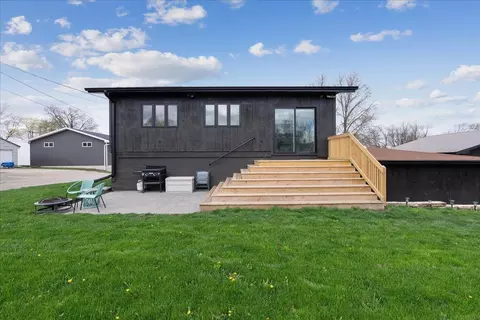 316 Main St, Hudson, IA 50643