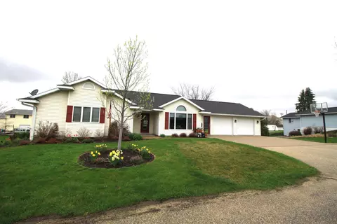 430 Main St, Ryan, IA 52330