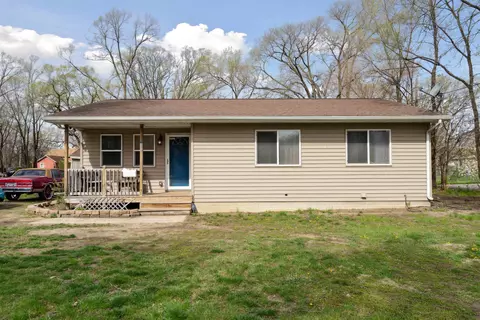 255 Jackson St, Waterloo, IA 50703