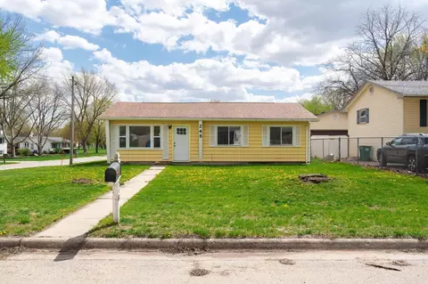 248 Leonard Ave, Evansdale, IA 50707