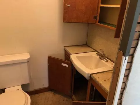 165 N 3rd St, Maynard, IA 50655 photo 5