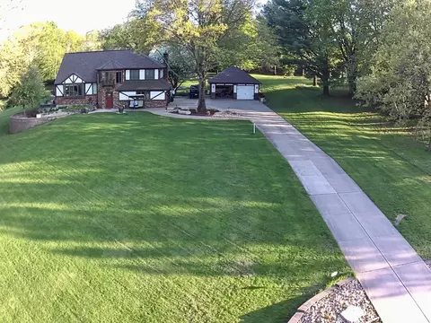 104 Blake Rd, Denver, IA 50622