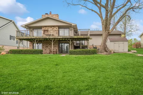 506 NW 10th Ave, Waverly, IA 50677