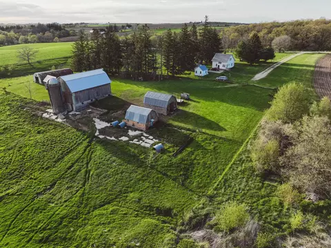 1893 370th St, Decorah, IA 52101