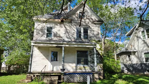 715 Randolph St, Waterloo, IA 50702