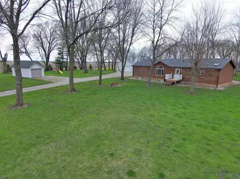 4943 Indigo Ave, Saint Ansgar, IA 50472